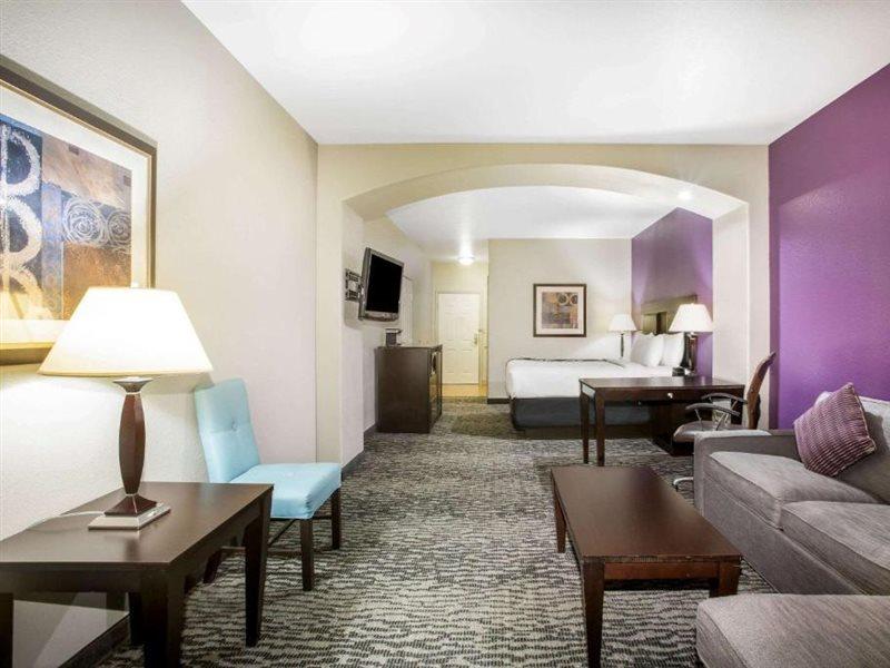 מלון La Quinta By Wyndham Kyle - Austin South מראה חיצוני תמונה